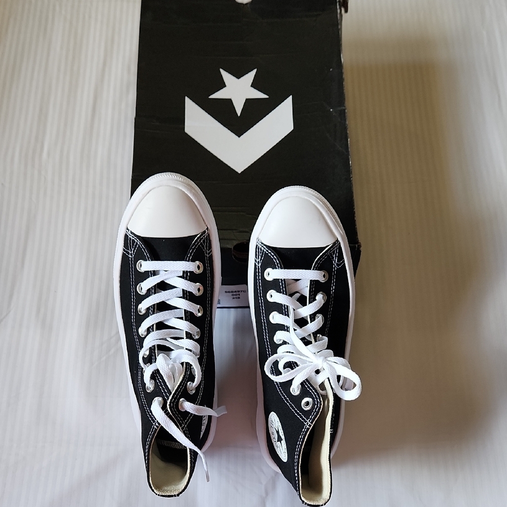 NWOT All STAR Converse Black and White Sneakers